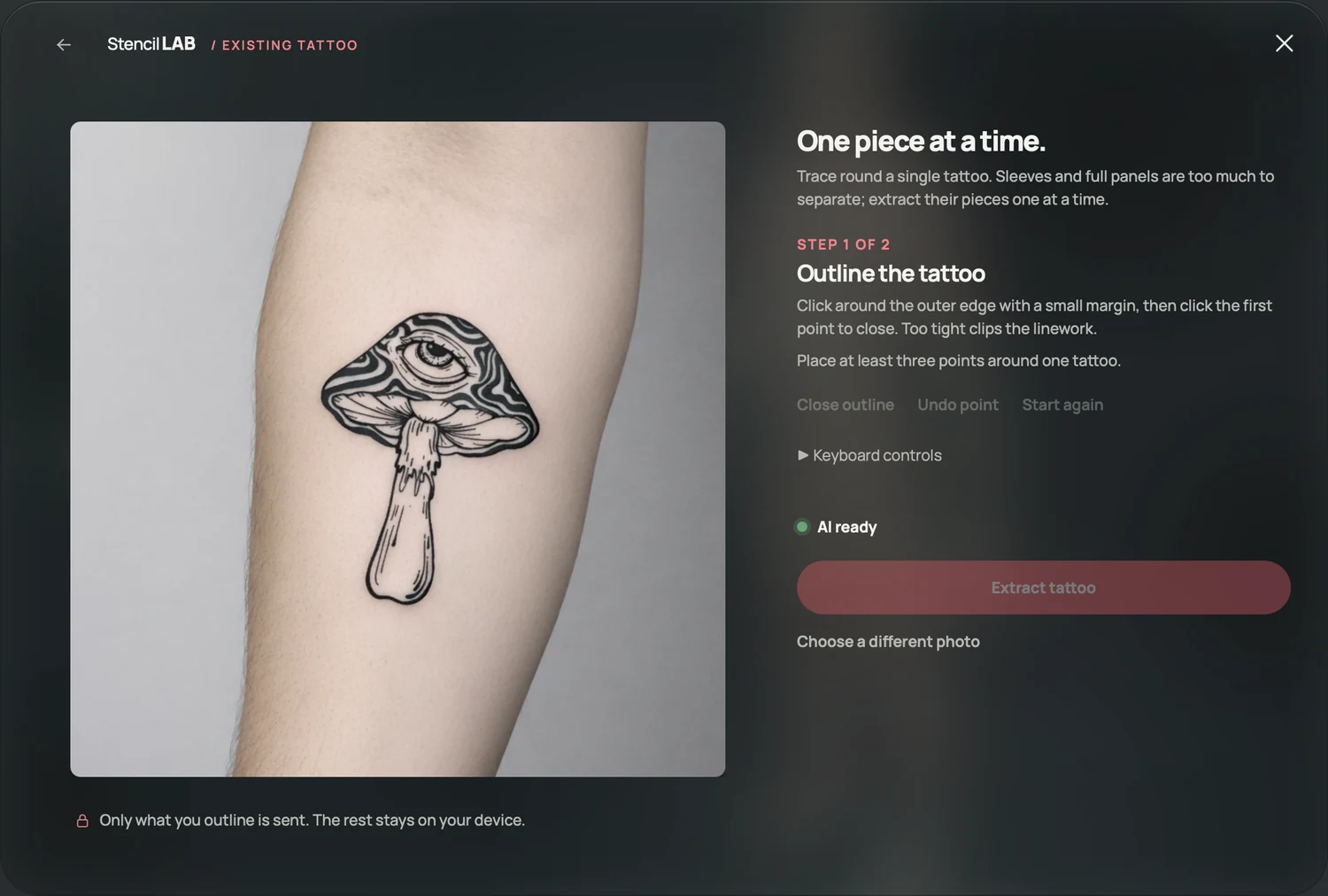 Step one of two in Stencil LAB, with instructions for outlining the tattoo and the extract button not yet available.